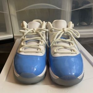 Jordan 11 low unc